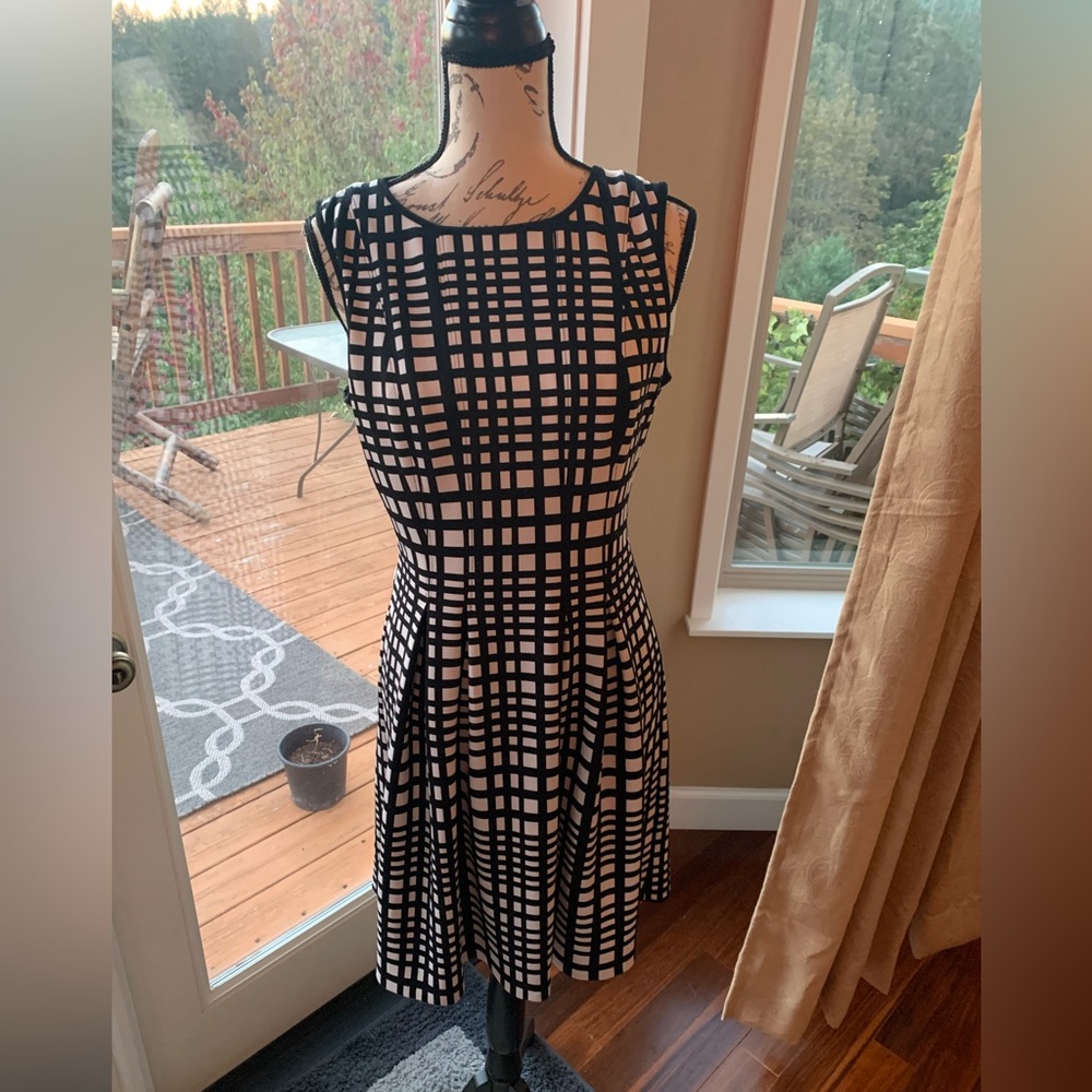 Soft and comfortable womens dress size 12
